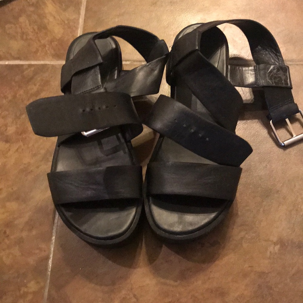 Urban outfitters sandals
